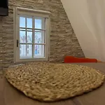 Romantique Vue Beffroi Place Des Heros Apartman