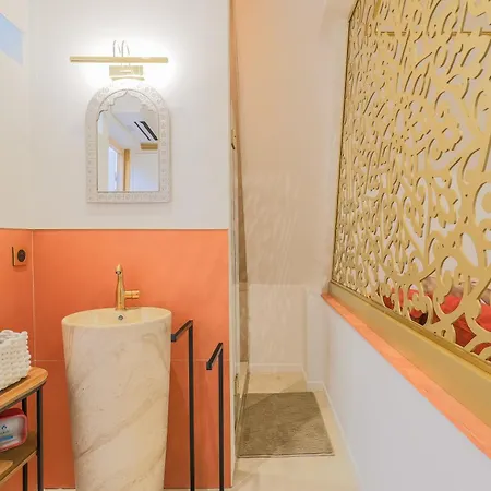 Appartamento Romantique Vue Beffroi Place Des Héros *