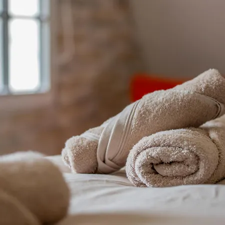 Romantique Vue Beffroi Place Des Héros Appartamento