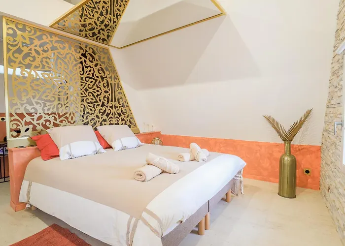 Appartement Romantique Vue Beffroi Place Des Heros Arras