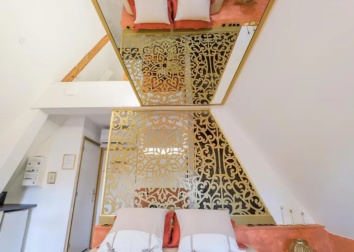 Romantique Vue Beffroi Place Des Heros Appartement Arras